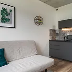 Rentplanet - Zarembowicza Ii *