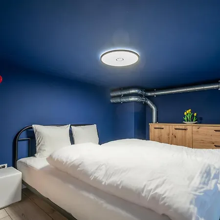 Apartament Rentplanet - Zarembowicza Ii