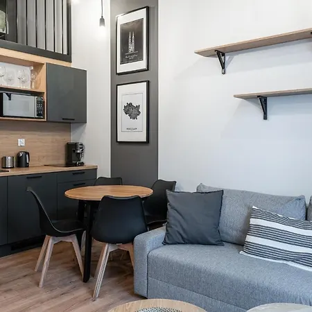 Apartmán Rentplanet - Zarembowicza Ii Vratislav