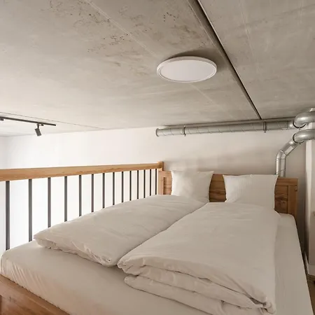 Rentplanet - Zarembowicza Ii Apartment