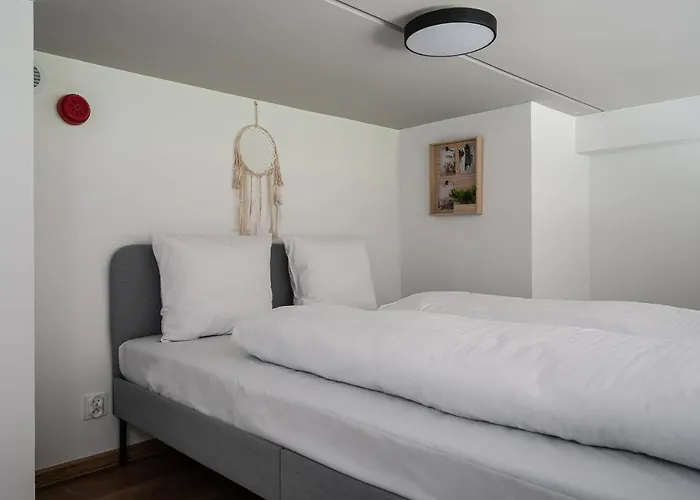 Rentplanet - Zarembowicza Ii Wroclaw